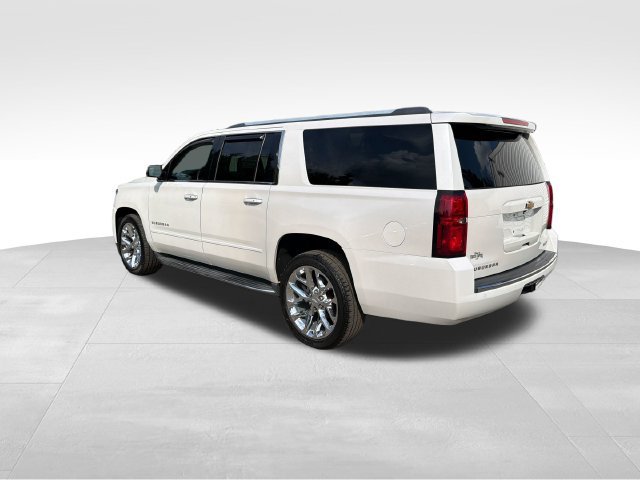 Used 2017 Chevrolet Suburban Premier AWD/4WD image 5