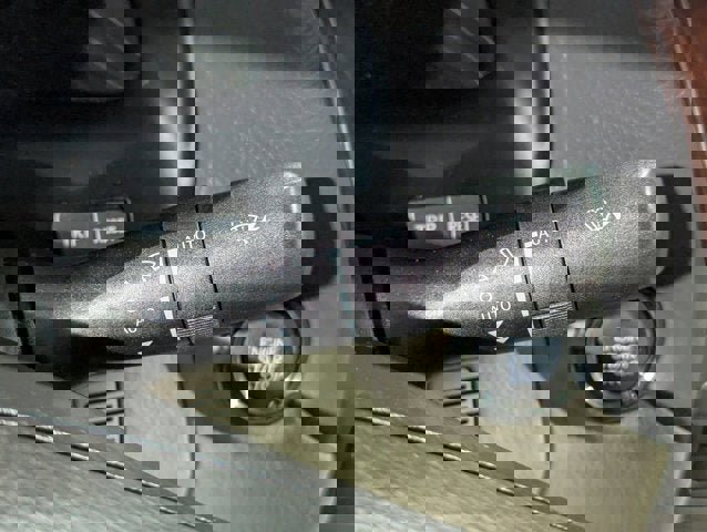 Used 2011 Lexus LS 460 AWD w/ Comfort Pkg image 37