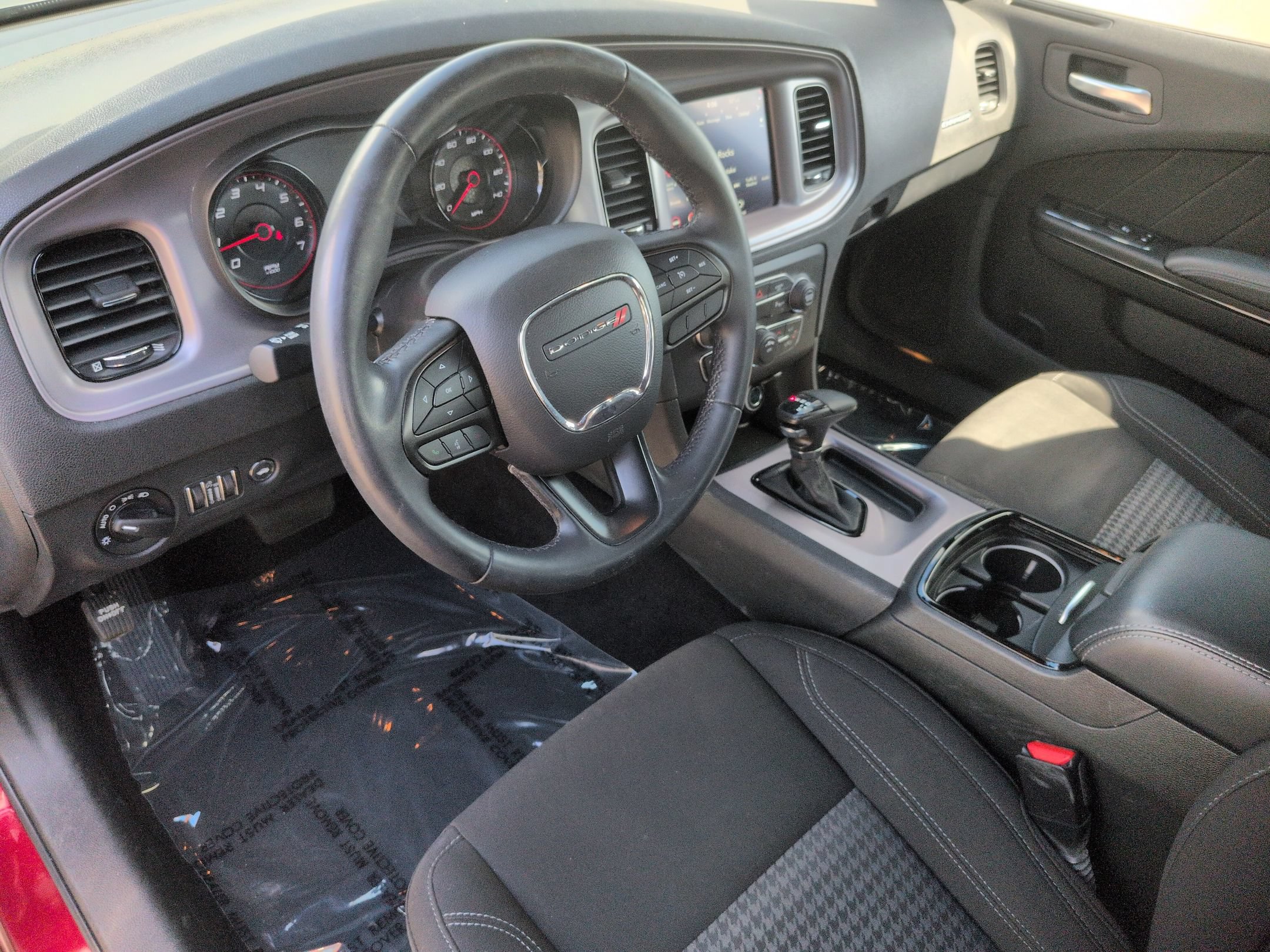 Used 2023 Dodge Charger SXT w/ Blacktop Package RWD image 17