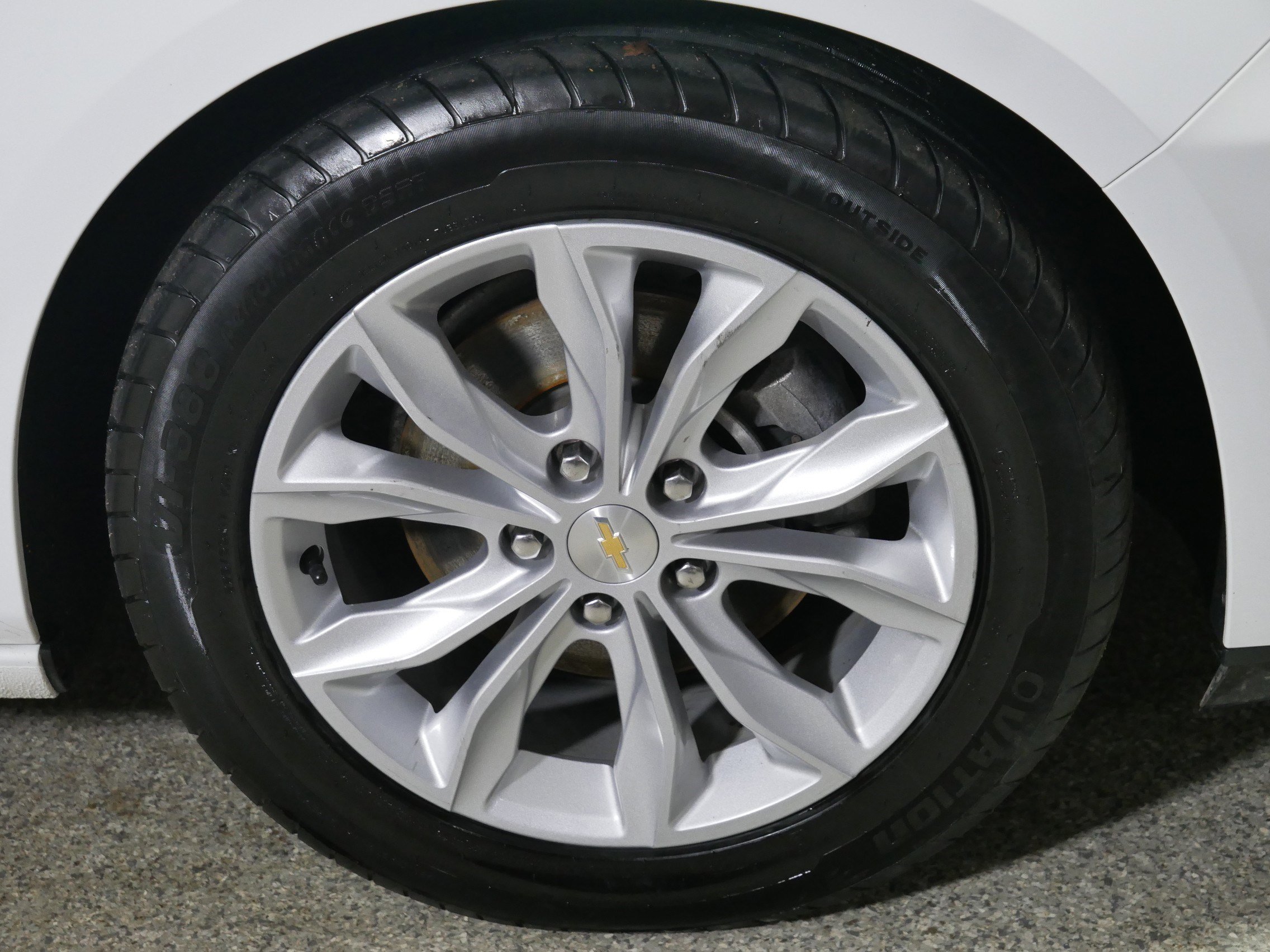 Used 2022 Chevrolet Malibu LT FWD image 15