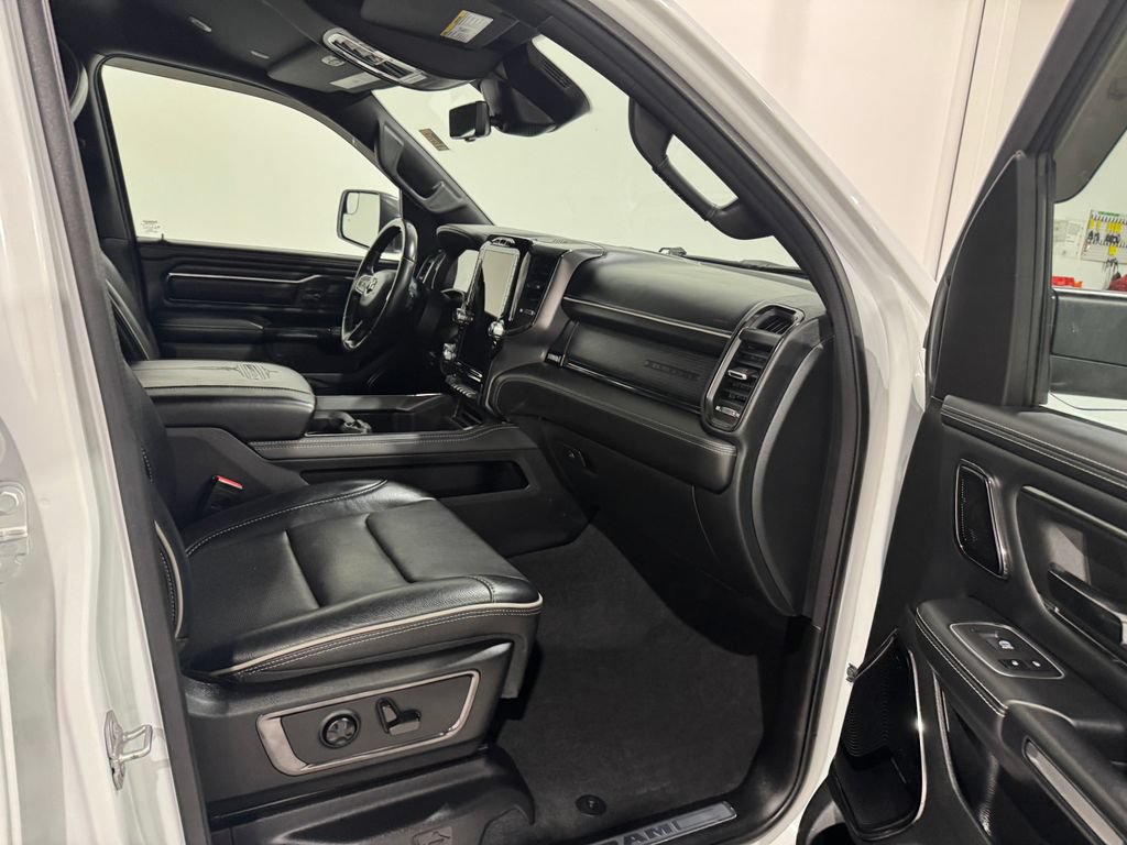 Used 2022 RAM 1500 Limited AWD/4WD image 23