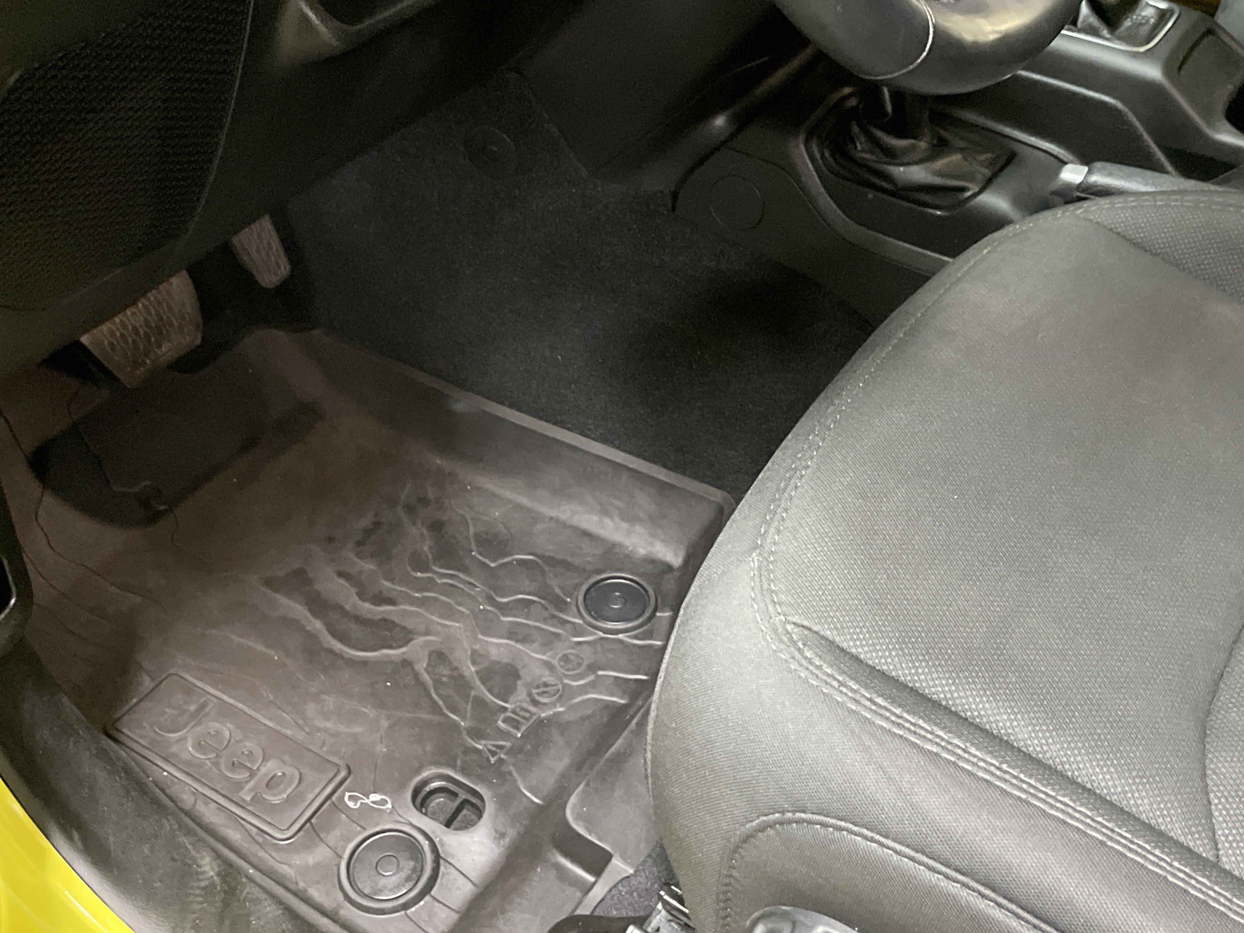 Used 2022 Jeep Wrangler Unlimited Sport image 17