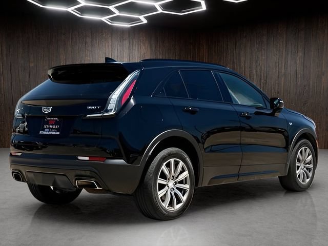 Used 2021 Cadillac XT4 Sport AWD/4WD image 2
