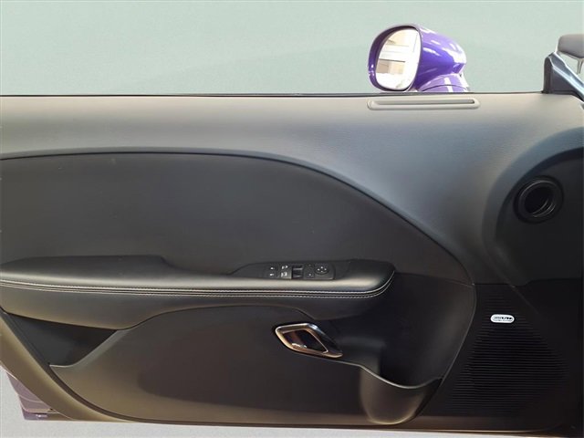 Used 2023 Dodge Challenger SRT Hellcat w/ Driver Convenience Group image 17