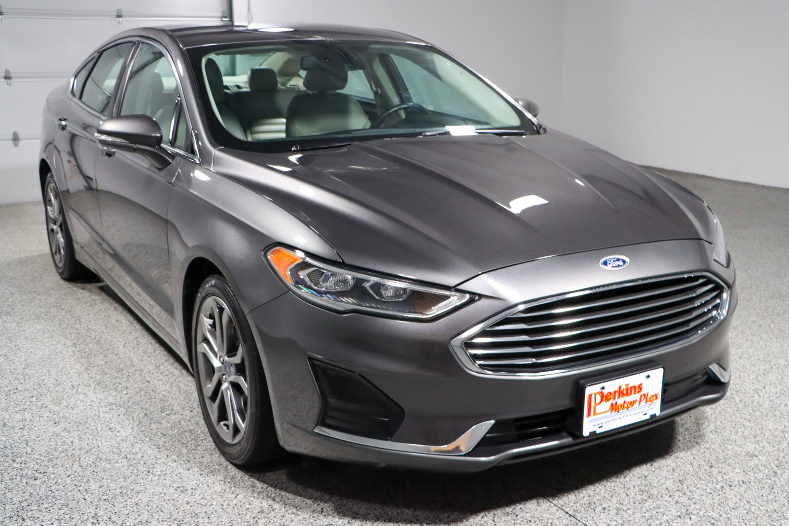 Used 2019 Ford Fusion SEL image 5