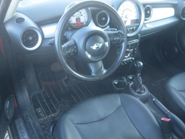Used 2011 MINI Cooper Hardtop image 11