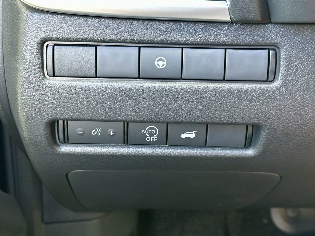 New 2026 Nissan Rogue SV w/ SV Premium Package image 34