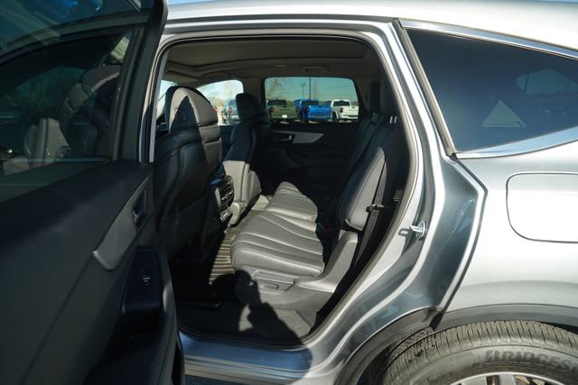 Used 2023 Acura MDX SH-AWD image 16