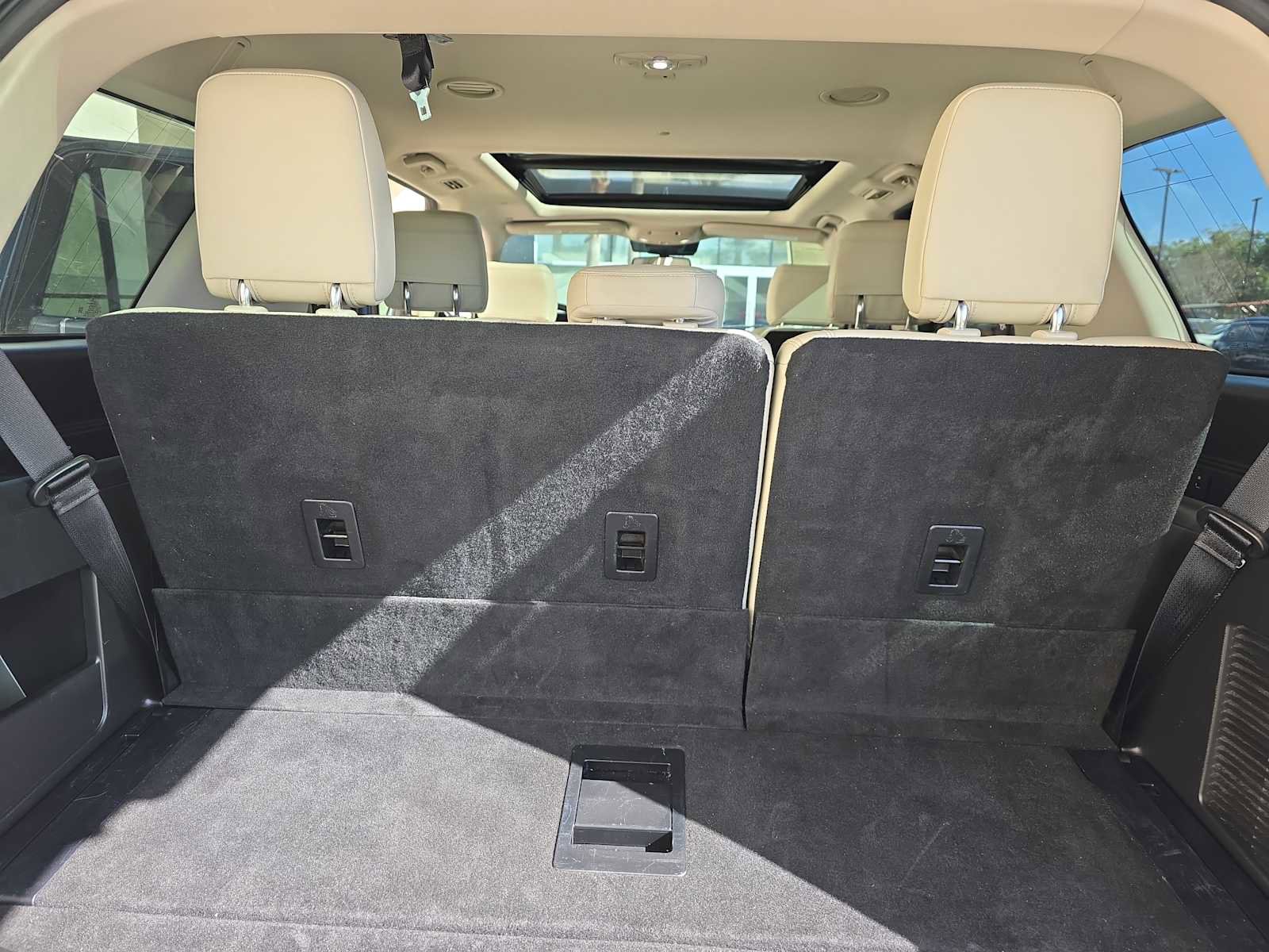 Used 2019 Ford Expedition Platinum image 26