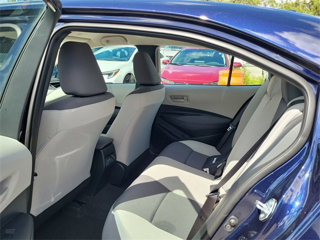 Used 2025 Toyota Corolla LE image 7