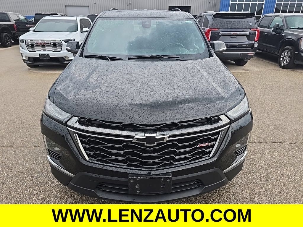 Used 2023 Chevrolet Traverse RS w/ LPO, Floor Liner Package AWD/4WD image 2