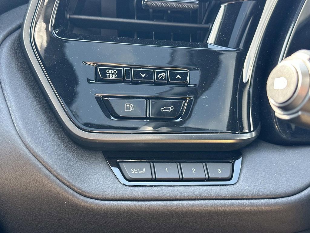 Used 2025 Lexus TX 350 AWD w/ Technology Package image 28