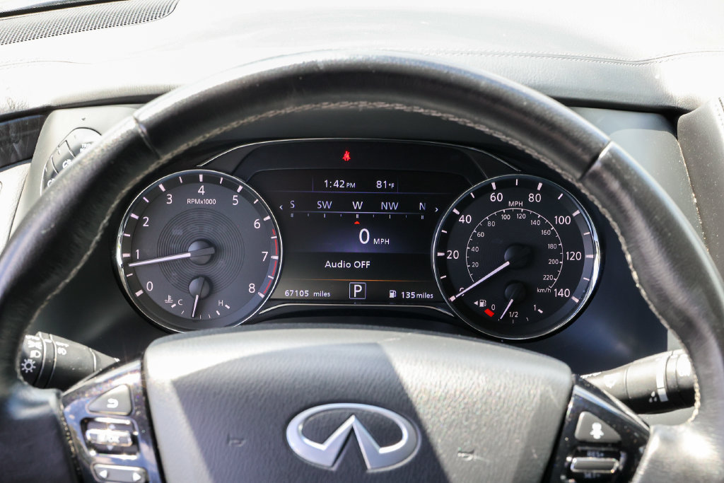Used 2024 INFINITI QX80 Luxe RWD image 10