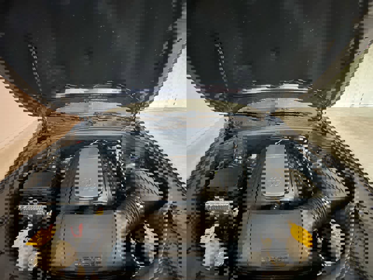 Used 2017 Dodge Durango R/T w/ Technology Group image 27