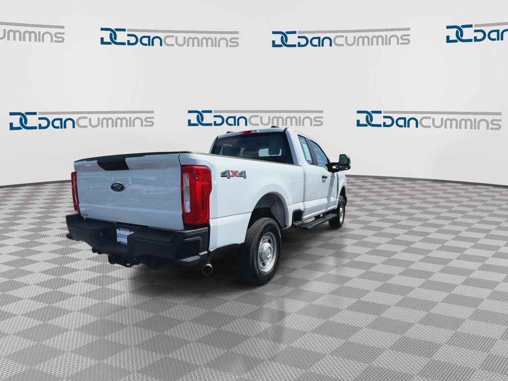 Used 2023 Ford F350 XL AWD/4WD image 8