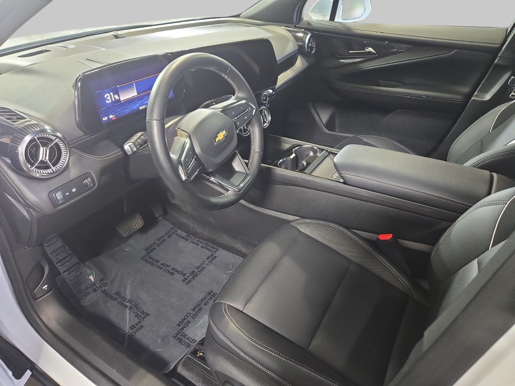 Used 2024 Chevrolet Blazer EV LT AWD/4WD image 18