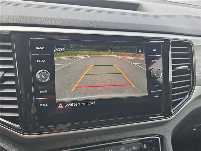 Certified 2023 Volkswagen Atlas Cross Sport SE FWD image 14