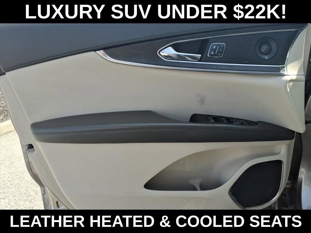 Used 2019 Lincoln Nautilus Reserve image 11