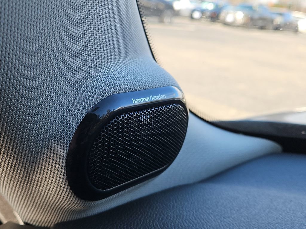 Used 2015 MINI Cooper S image 11