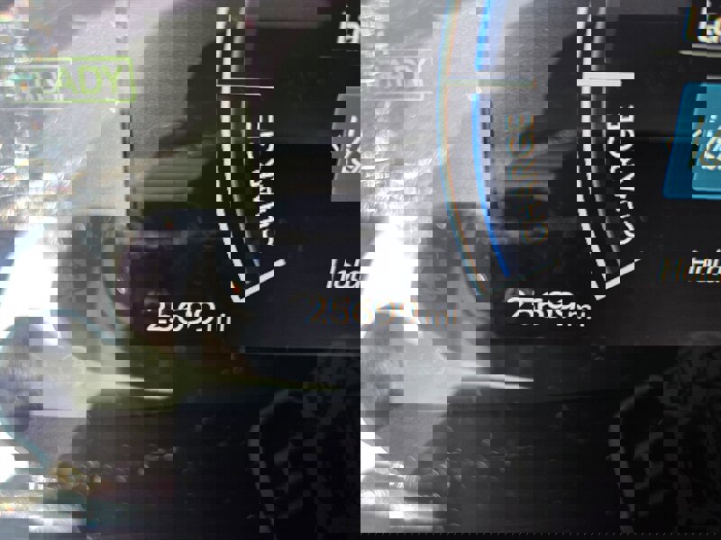 Used 2025 Toyota Camry LE image 16