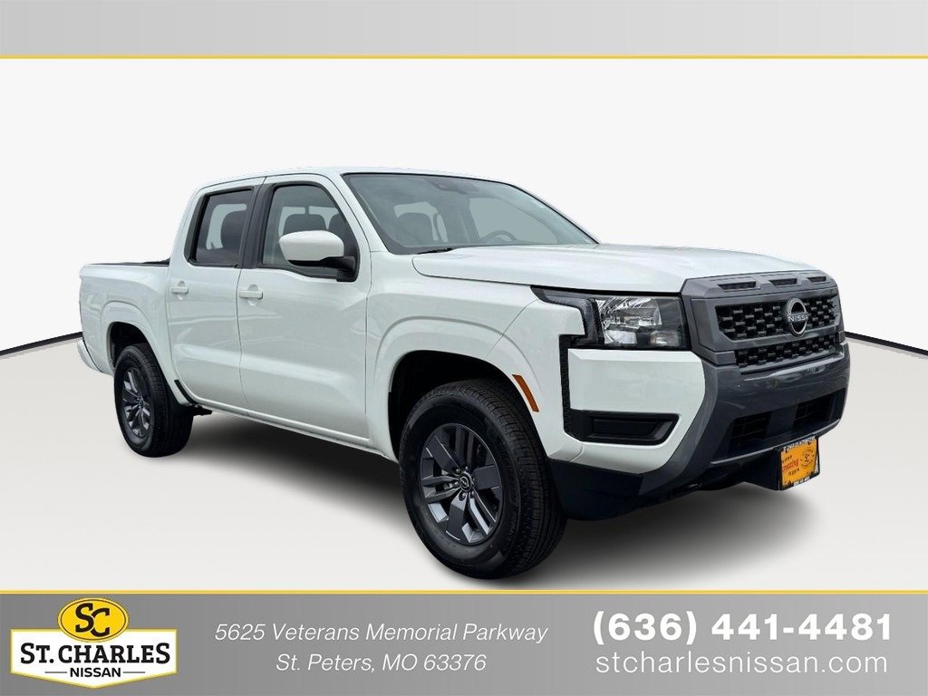 Used 2025 Nissan Frontier SV image 1