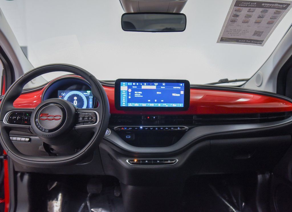 Used 2024 FIAT 500 e (RED) image 4