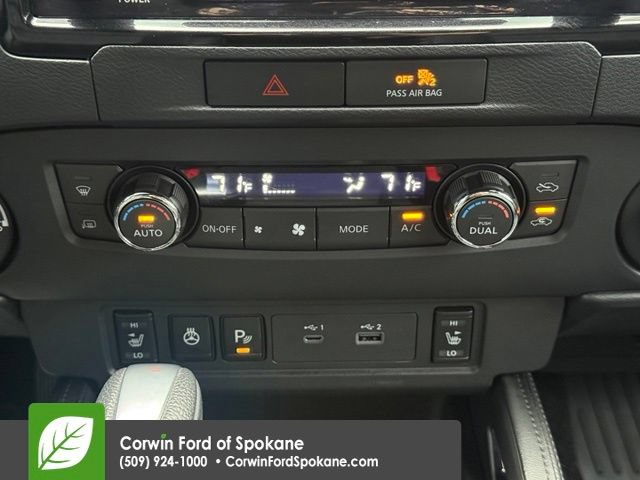 Used 2022 Nissan Frontier PRO-4X w/ Pro-4X Premium Package AWD/4WD image 31