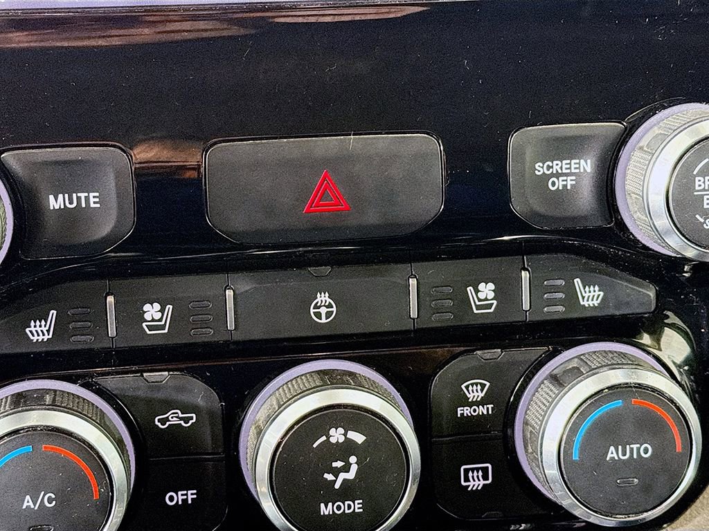 Used 2020 RAM 1500 Laramie image 36