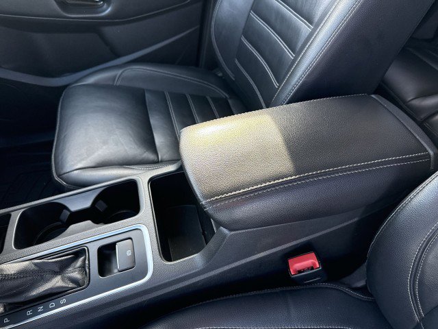 Used 2018 Ford Escape Titanium image 23