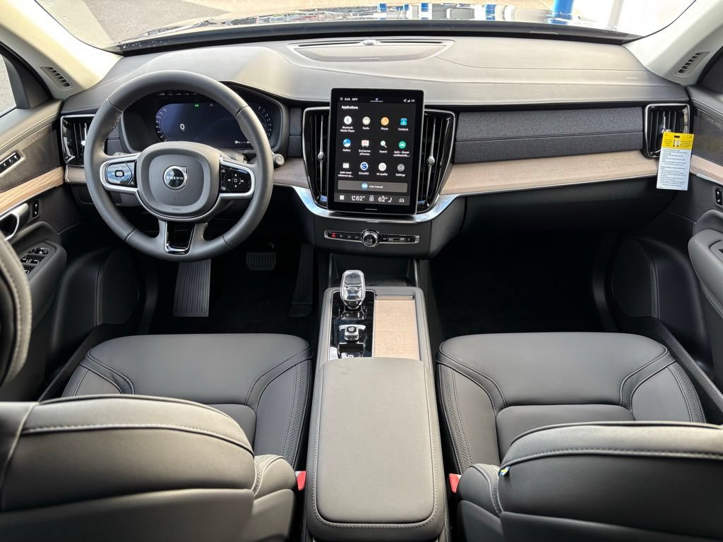 New 2026 Volvo XC90 B6 Plus w/ Protection Package AWD/4WD image 10