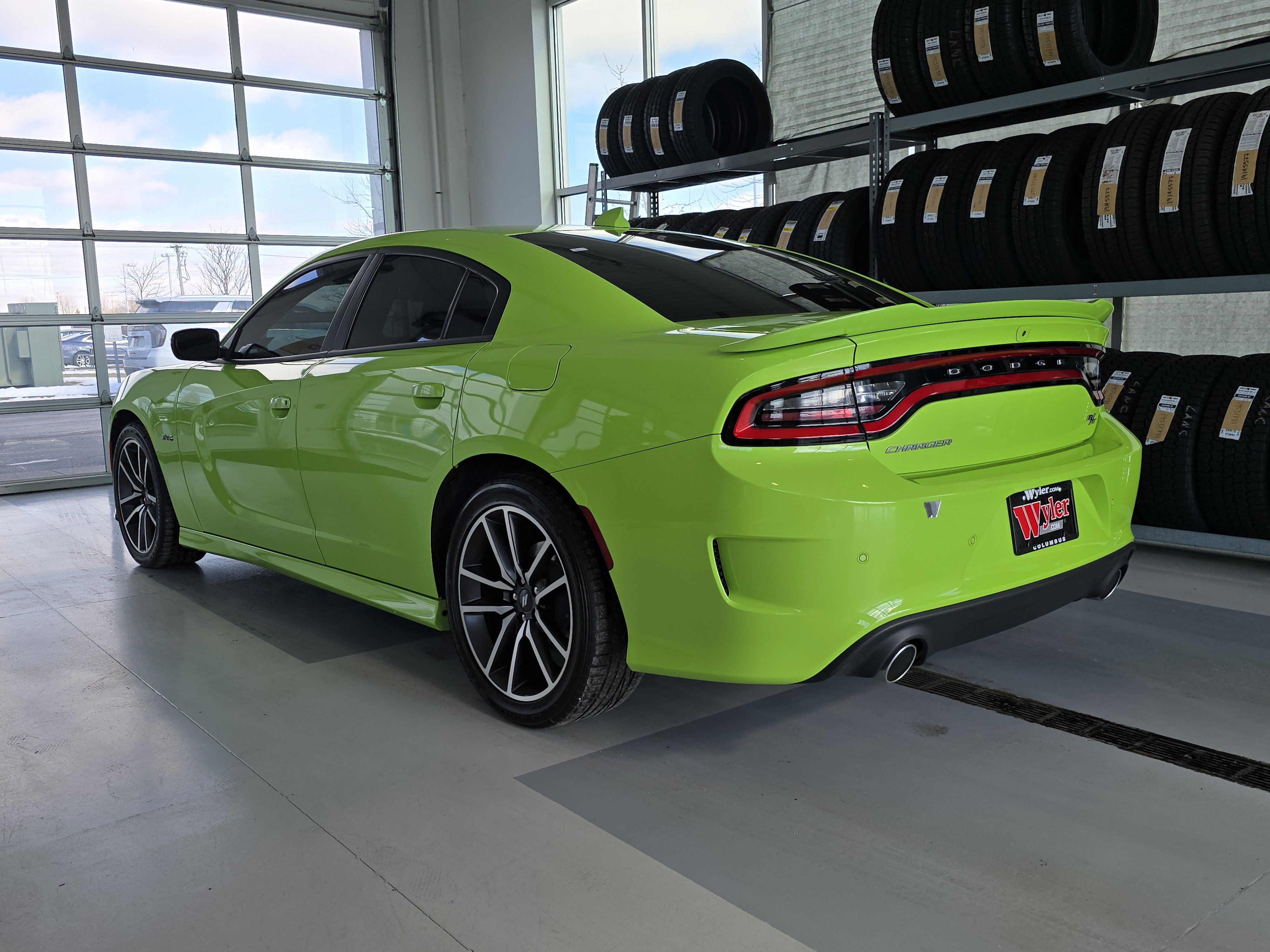 Used 2023 Dodge Charger R/T w/ Cold Weather Package image 5