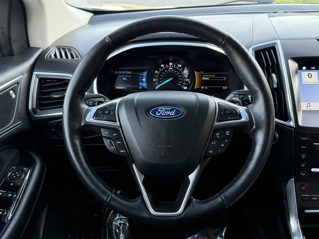 Used 2019 Ford Edge Titanium image 33