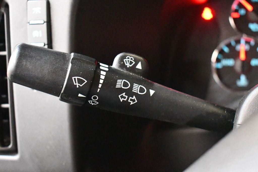 Used 2021 Chevrolet Express 2500 Extended w/ Driver Convenience Package image 34