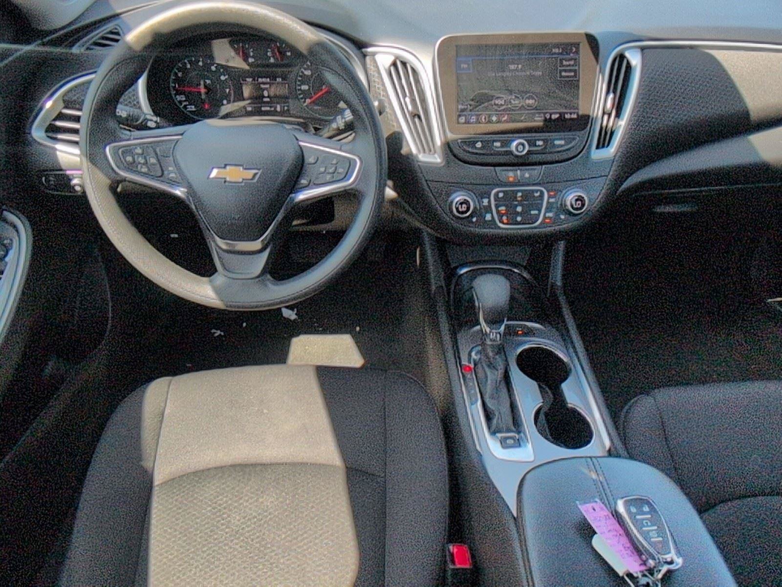 Used 2024 Chevrolet Malibu LT FWD image 33