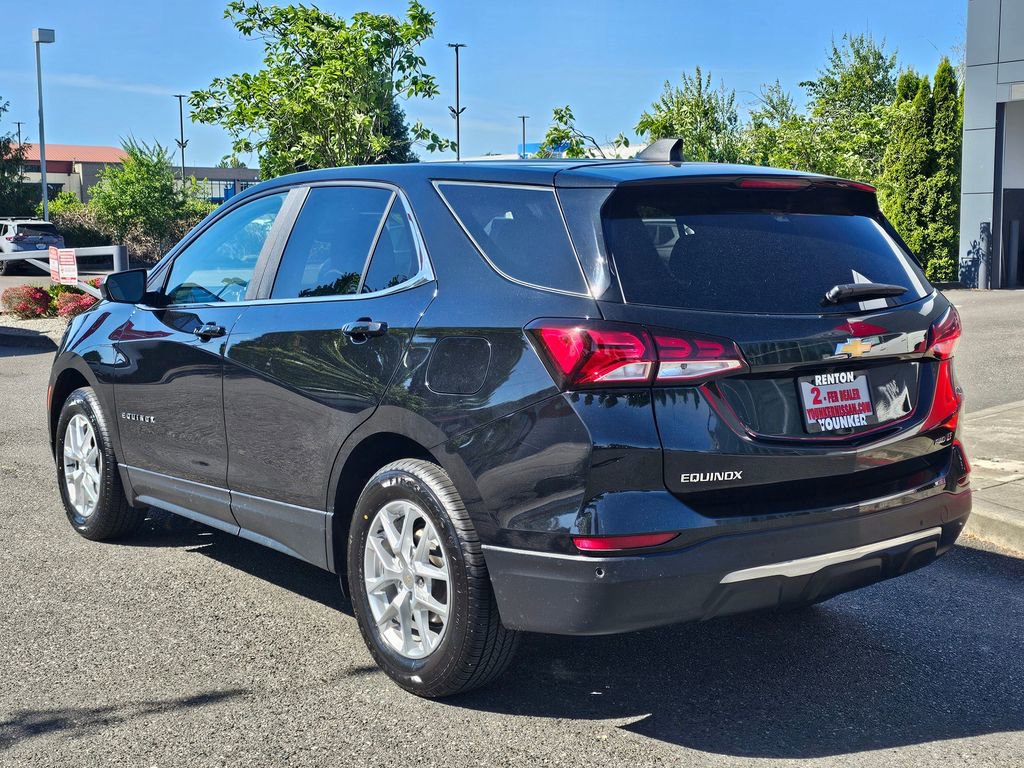 Used 2024 Chevrolet Equinox LT AWD/4WD image 7