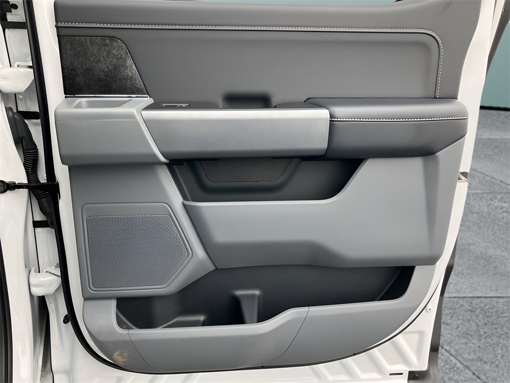 Used 2021 Ford F150 XLT w/ Equipment Group 302A High image 40