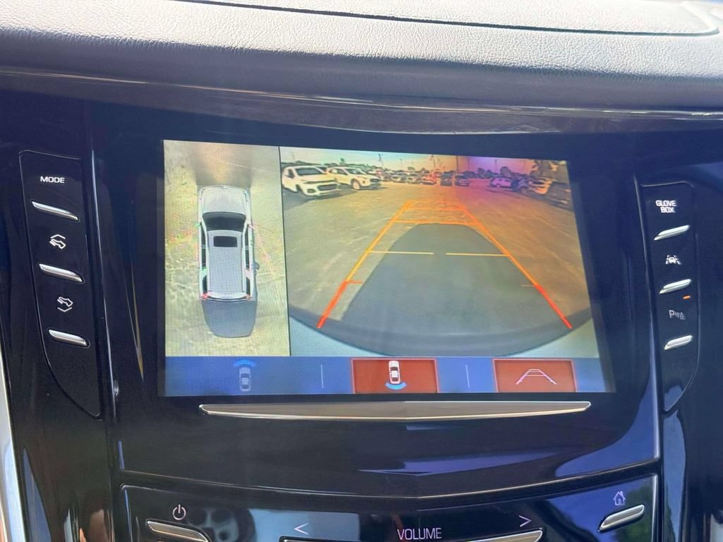 Used 2018 Cadillac Escalade Luxury AWD/4WD image 26