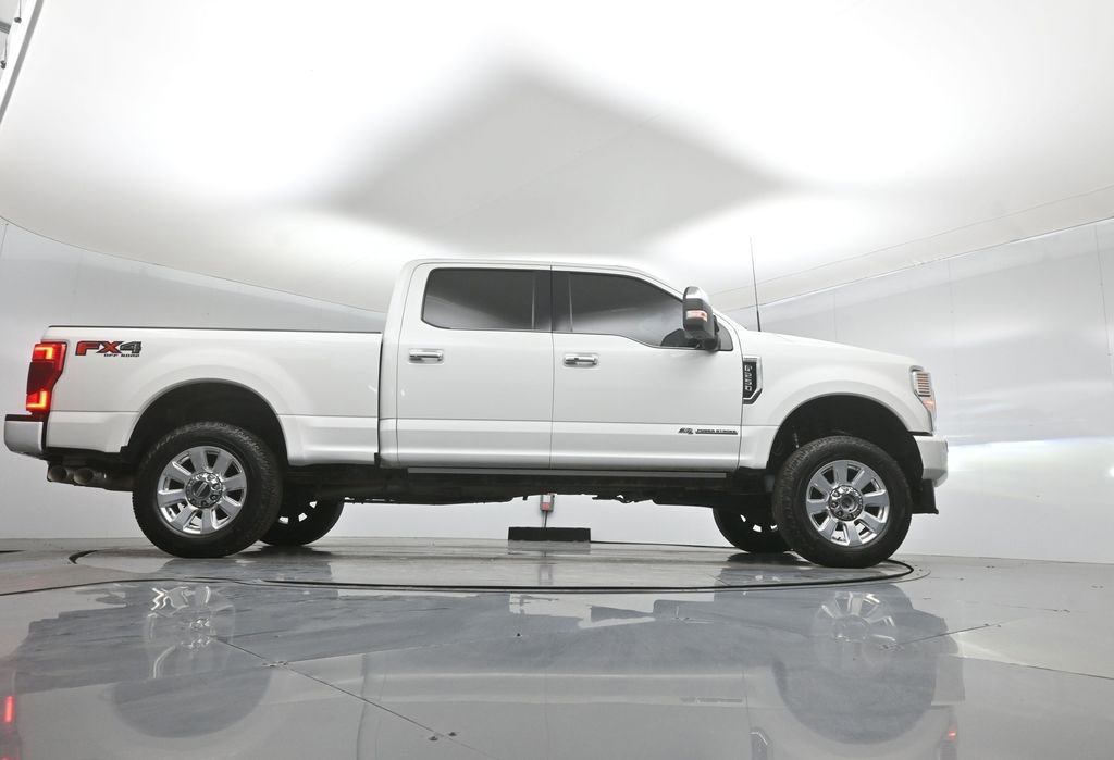 Used 2022 Ford F250 Platinum w/ FX4 Off-Road Package AWD/4WD image 45