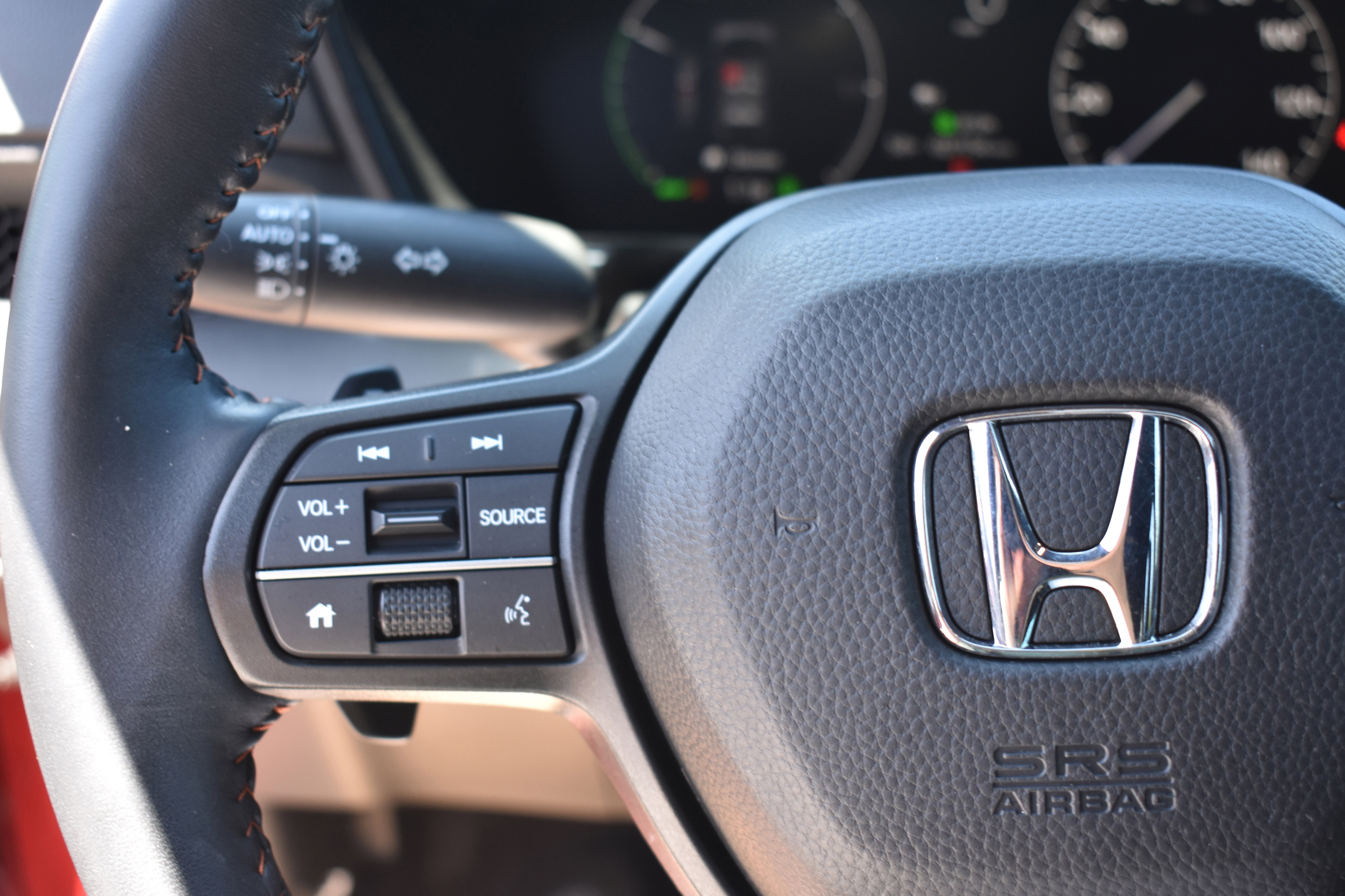 Certified 2025 Honda CR-V Sport image 15