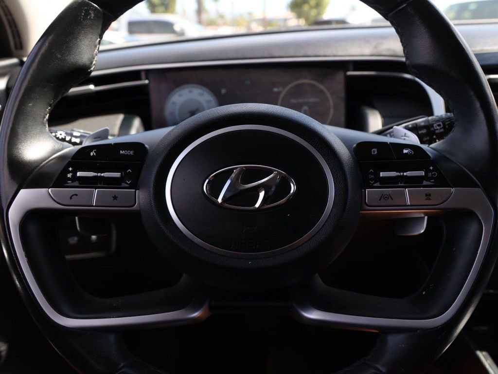 Used 2024 Hyundai Tucson Limited image 25