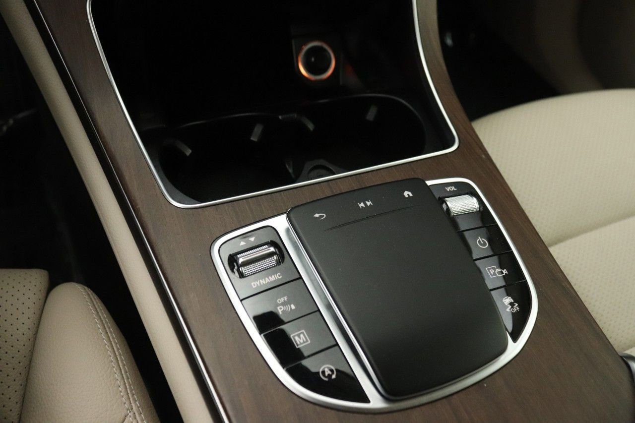 Certified 2022 Mercedes-Benz GLC 300 image 18