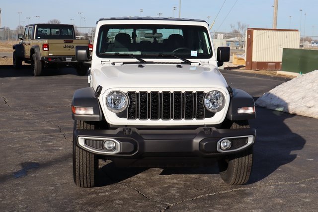New 2026 Jeep Gladiator Sport image 16