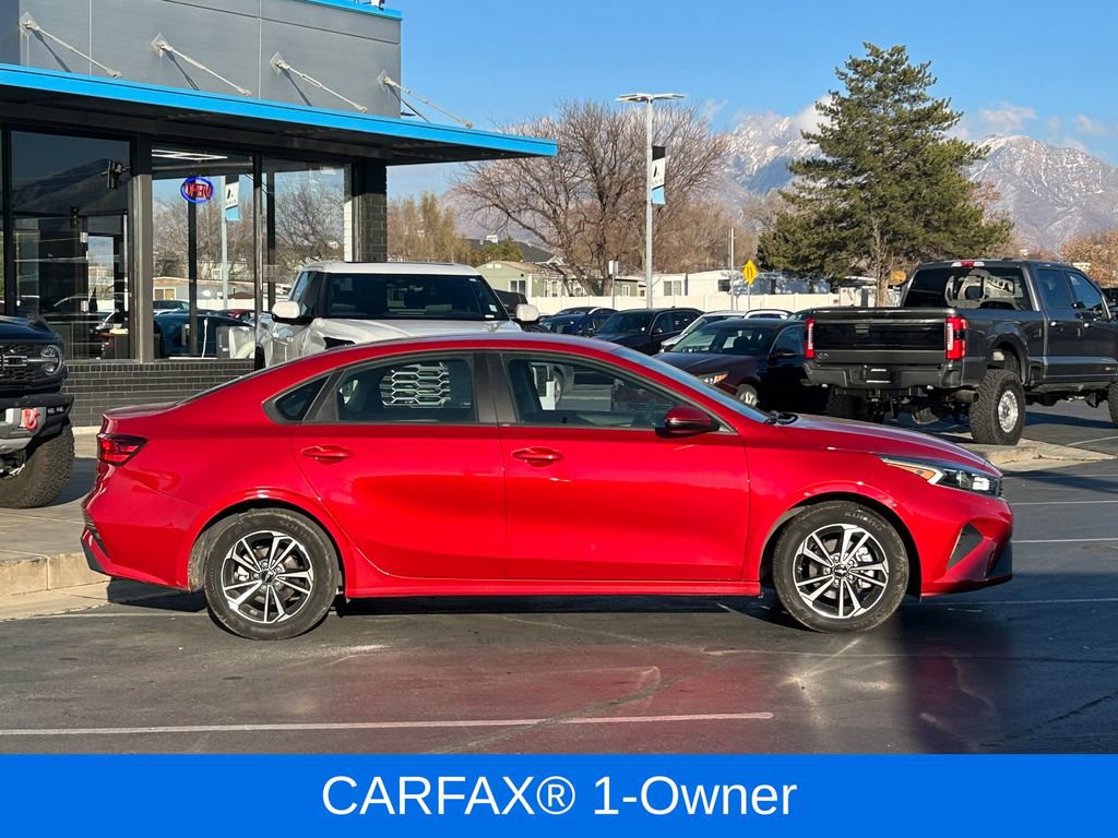 Used 2024 Kia Forte LXS w/ LXS Technology Package image 2