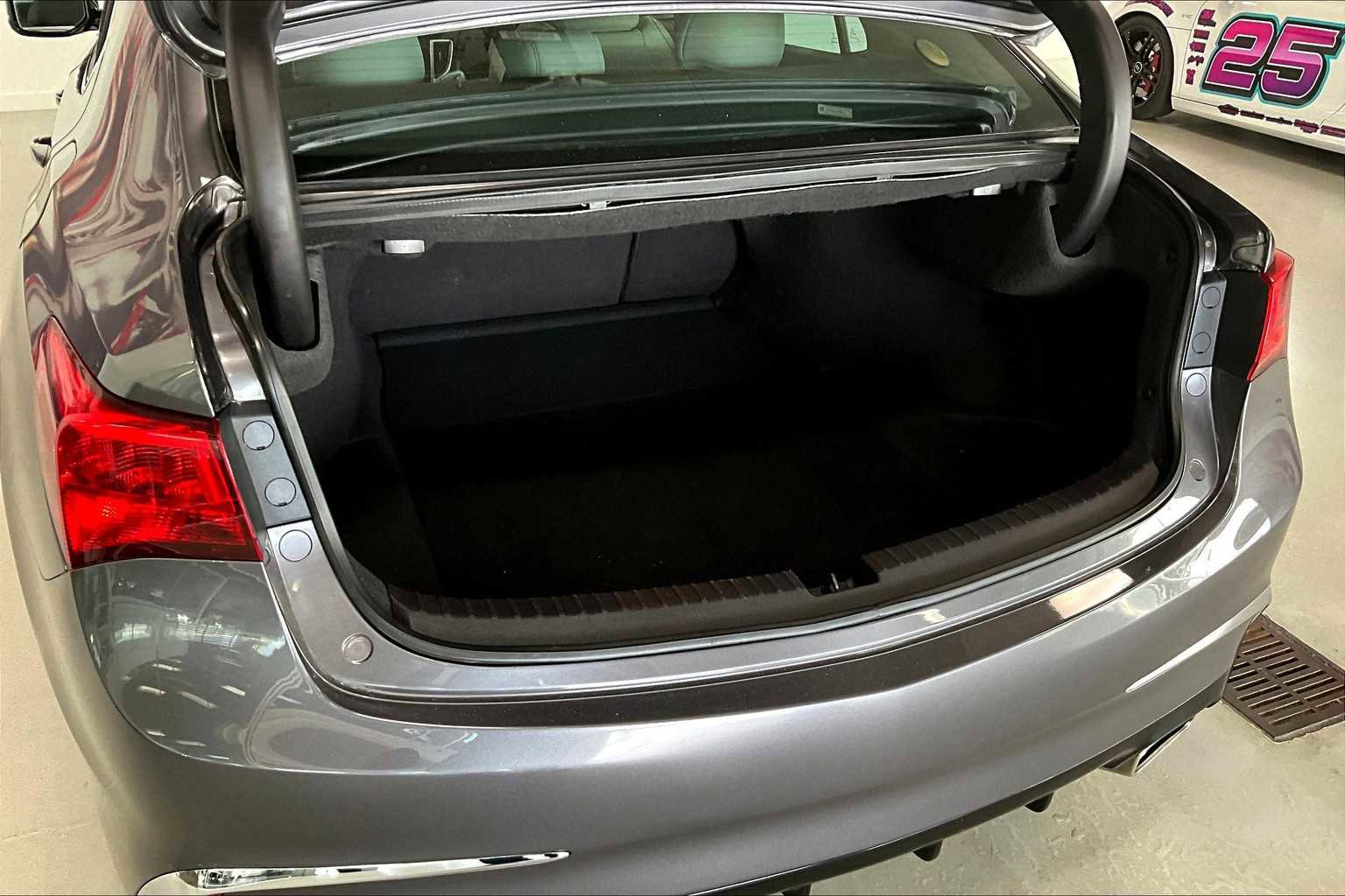 Certified 2019 Acura TLX V6 image 17