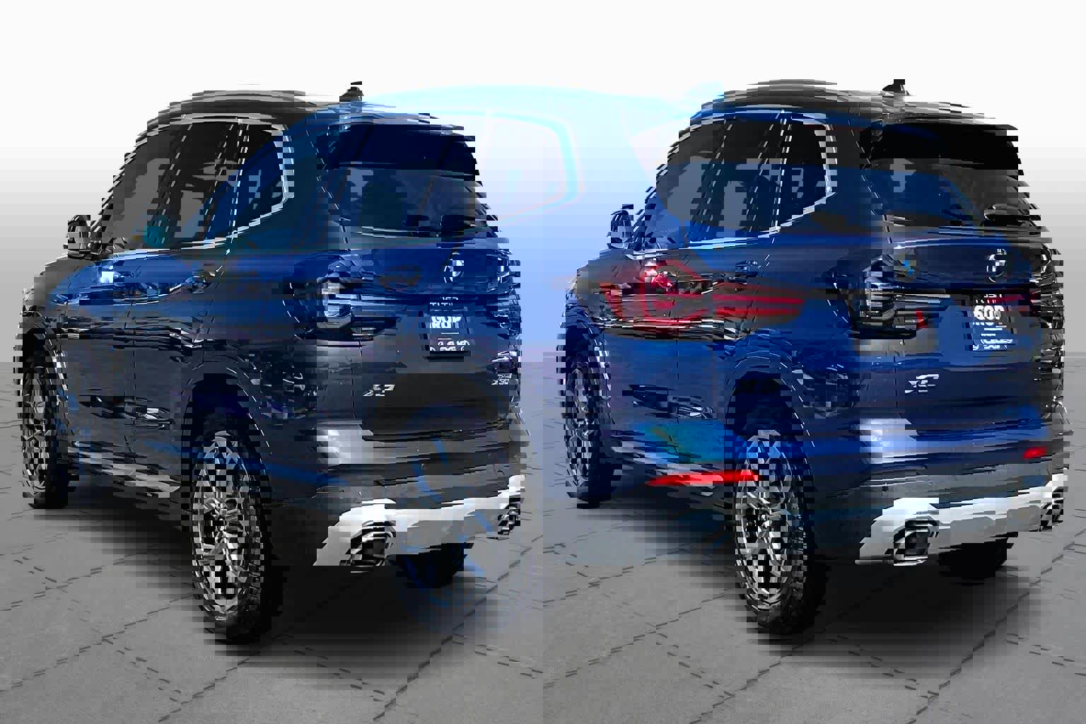 Used 2023 BMW X3 xDrive30i w/ Convenience Package image 11