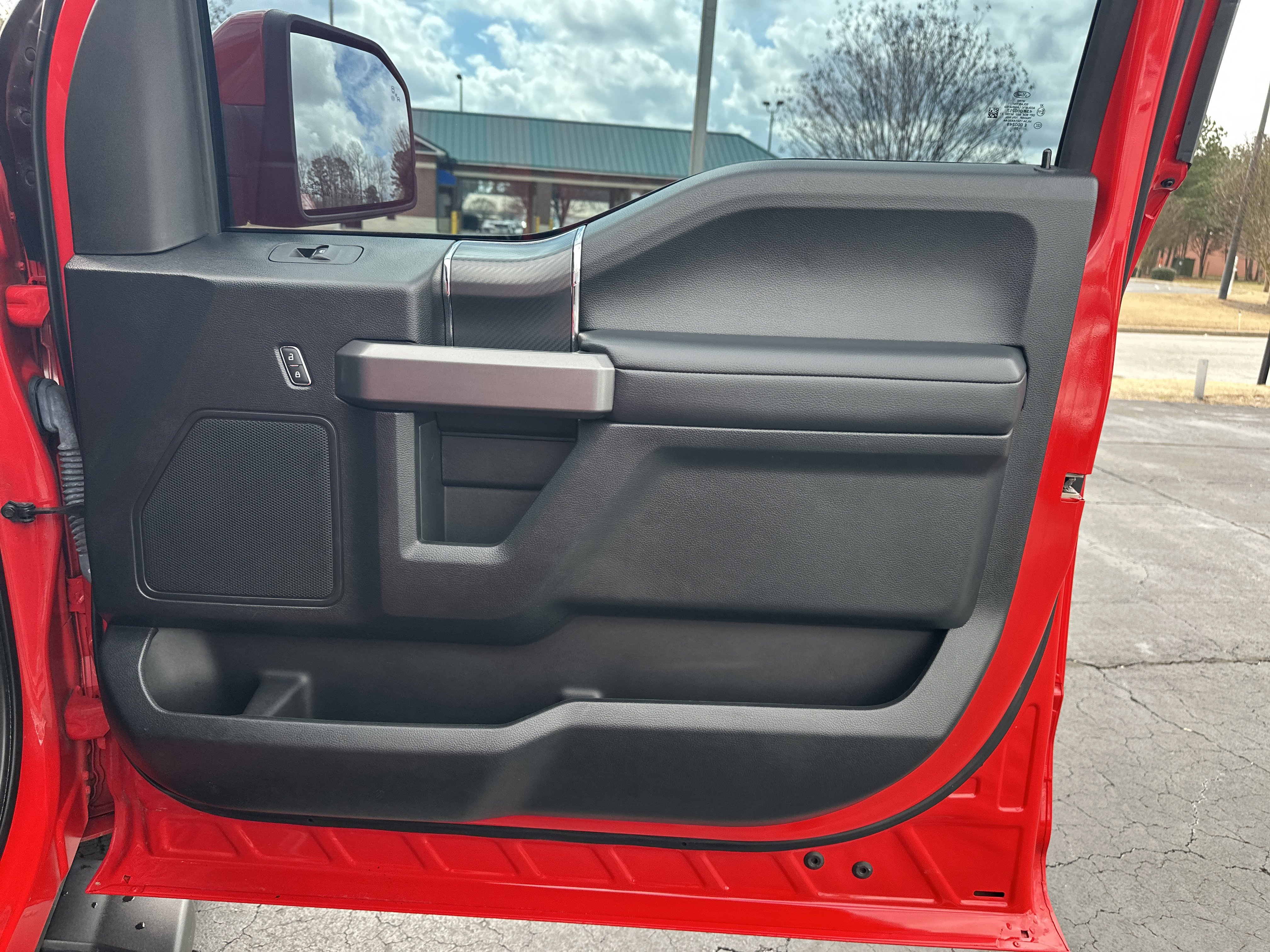 Used 2020 Ford F150 XLT w/ Equipment Group 302A Luxury image 15