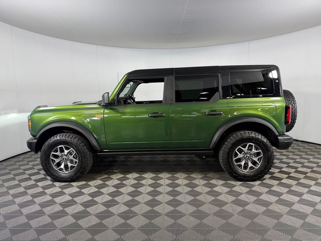 Used 2025 Ford Bronco Badlands AWD/4WD image 11