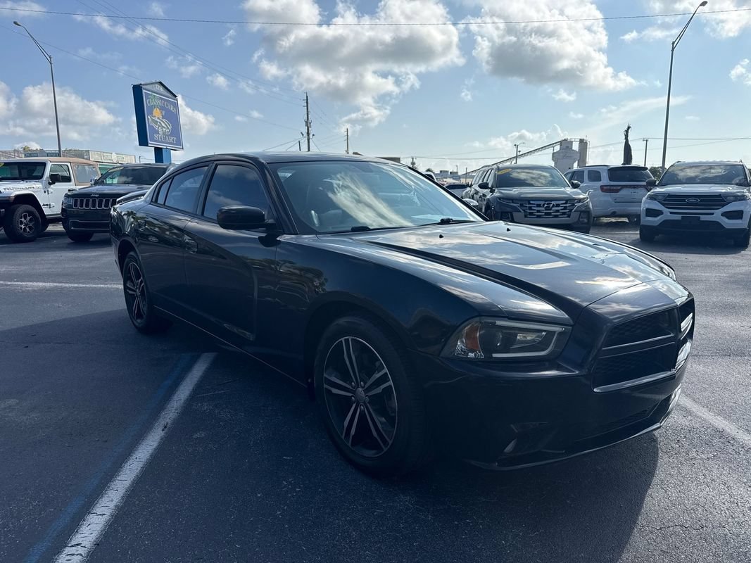 Used 2014 Dodge Charger SXT Plus AWD/4WD image 7