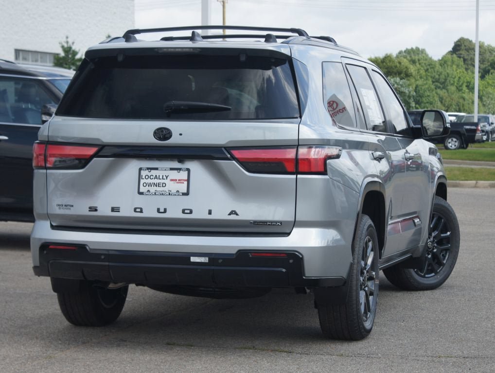 Used 2026 Toyota Sequoia Platinum w/ Tow Technology Package AWD/4WD image 22