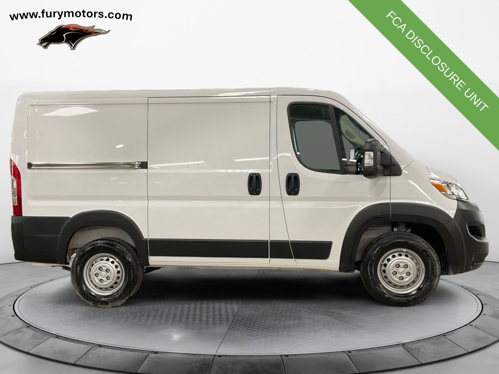 Used 2025 RAM ProMaster 1500 w/ Convenience Group FWD image 2
